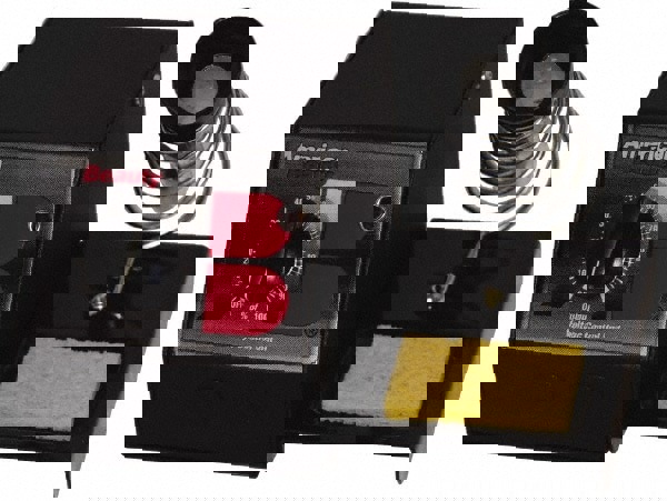 Soldering Station: Voltage Control, 120V